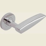 The Cifial DF2 Lever On Rose - Polished Chrome Door Handles