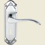 Wythenshawe New York Polished and Satin Chrome Door Handles