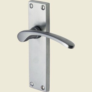 Greenock Satin Chrome Door Handles