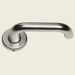 19mm Lever Stainless Steel Roundbar Door Handle On Rose