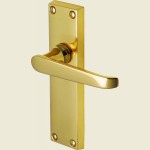 Victoria Polished Brass Long Plate Lever Latch Handles