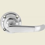 Windsor Lever On Rose - Polished Chrome Door Handles