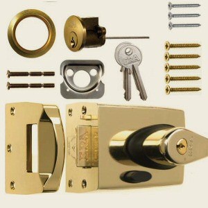 60mm Brass Double-Locking Nightlatch