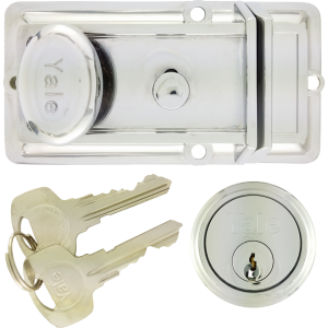 Yale 77 Traditional Nightlatch Polished Chrome